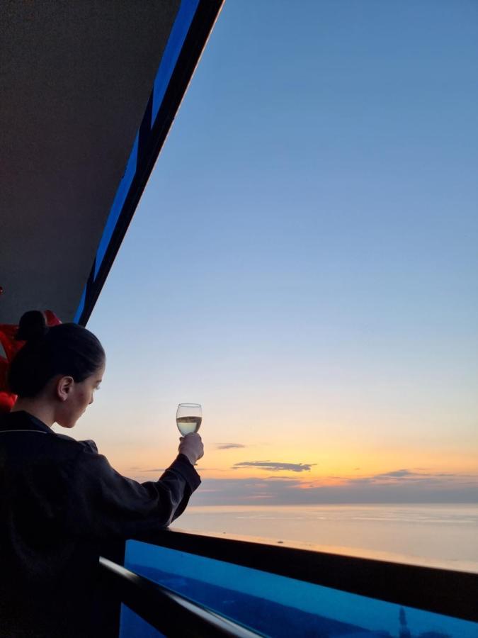 Orbi City Sea View Batumi Zewnętrze zdjęcie