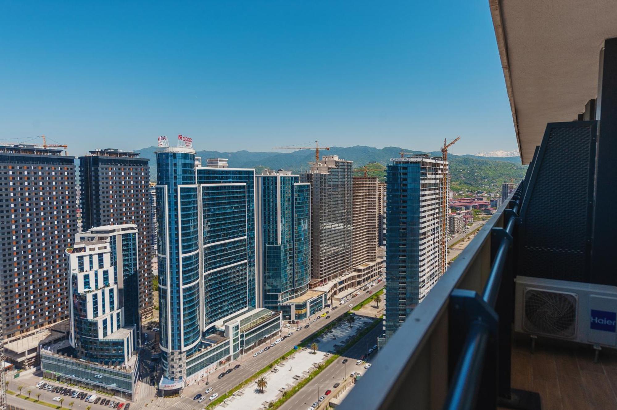 Orbi City Sea View Batumi Zewnętrze zdjęcie